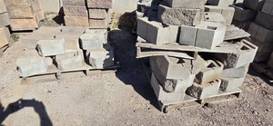 6 Partial Pallets of Used Landscape Retaining Wall Block