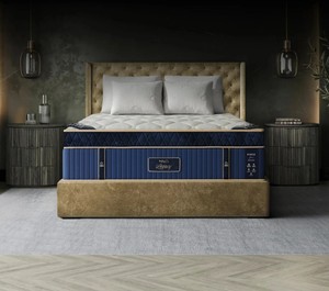 Puffy Legacy Hybrid Queen Mattress - MSRP $6,899