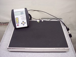 76327 - Detecto 750 Digital Adult Scale