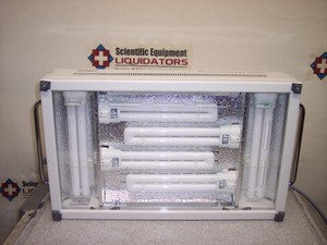 77859 - Drager Photo-Therapy 4000 Phototherapy Light