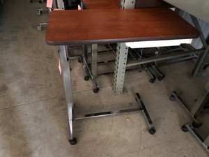 79805 - Overbed Table