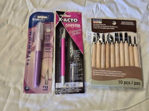 ArtMinds Carving Knife Set, X-Acto Gripster, and Westcott Titanium Craft Knives
