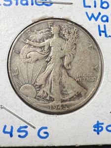 1945 US WALKING LIBERTY HALF DOLLAR