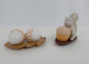 6B - Salt & Pepper Shakers - Hallmark Squirrel & Acorn Sets (Lot of 2)