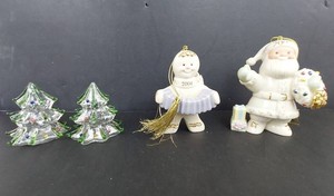Salt & Pepper Shakers & Lenox Christmas Ornaments Mixed Lot