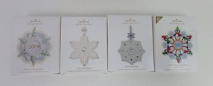 Christmas Ornaments - Hallmark Keepsake Snowflake & Penguin Mixed Lot (Lot of 4)