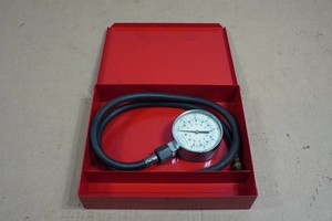 Snap-On Fuel Pump Pressure and Vacuum Tester