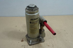 AC Delco 6 Ton Bottle Jack