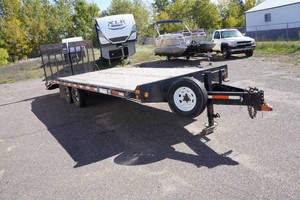 2007 Felling 23 Tandem Axle Deck-Over Trailer with Ramps