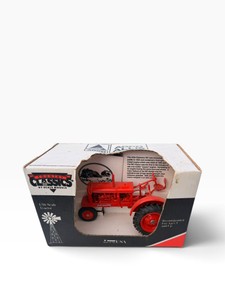 Scale Models Country Classics 116 Allis-Chalmers WC Tractor - NIB