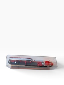 164 Die-Cast Semi Tanker Truck Rig with Clear Acrylic Display Case