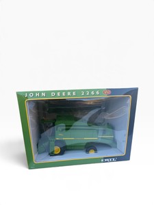 John Deere 2266 Combine Harvester  ERTL 132 Scale Diecast Farm Toy  Boxed