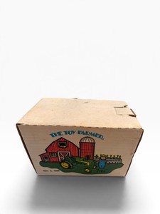1988 The Toy Farmer John Deere Tractor  Vintage Diecast Farm Toy  Original Box  Zeke