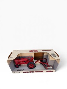 ERTL Farmall Super M-TA Tractor & Hay Rake  116 Scale Diecast Farm Toy Set  Boxed
