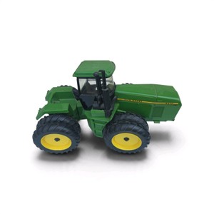 vintage die-cast model, specifically a John Deere 8870 4WD articulating tractor (with model number decal 8870 clearly visible on the side), likely manufactured in 116 scale by Ertl