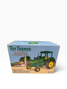 Toy Farmer John Deere 4230 Diesel Tractor  4-Post Roll-Gard  Original Collector Box