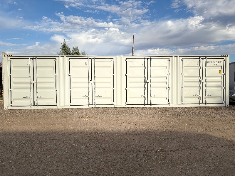 YLEU2592560  Sea Container with 4 Side Doors, 40HC, Single Trip