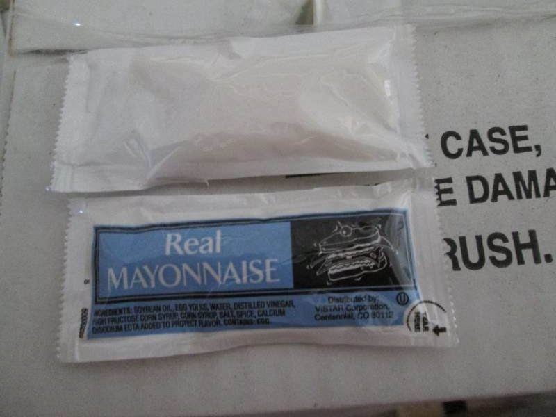 Pallet lot of mayonnaise single ser...