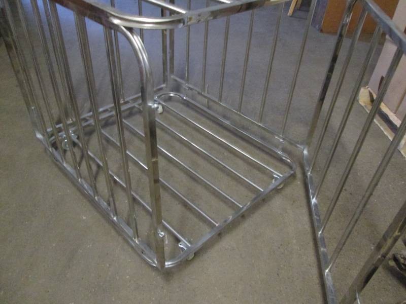 Metal storage cage on wheels, 31 x 36 and 33 tall