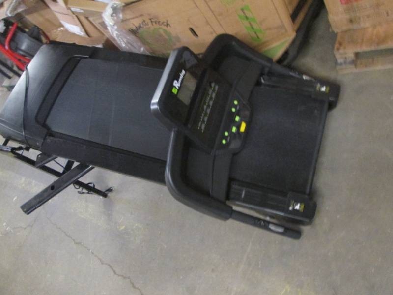 Adjustable incline treadmill