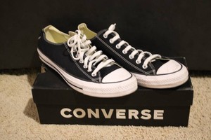 Converse Mens 12 or Womens 14 shoes
