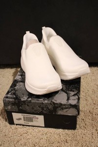 nortiV8 Womens size 8.5 shoes