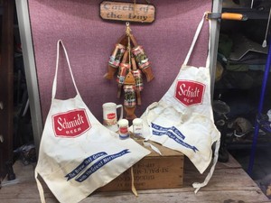 Vintage Group SCHMIDT Beer - Highly Collectable Items