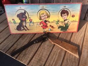 Vintage DAISY Double Barrel Cork Gun with Shooting Gallery Target Set