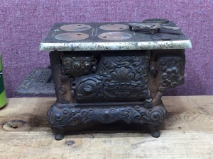 Antique Cast - LANCASTER BRAND EAGLE Wood Stove