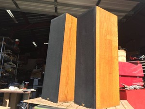 Pair Vintage KLIPSCH KLF-30 Med Oak Tower Speakers