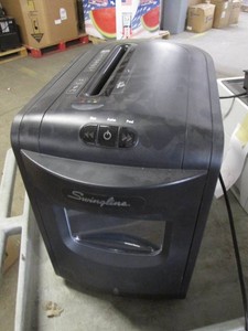 Swingline power shredder
