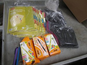Hiloghters, pens and index dividers