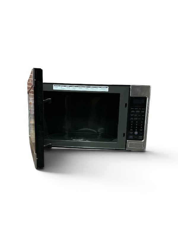 LG 2.0 cu. ft. Countertop Microwave Retails new for $250