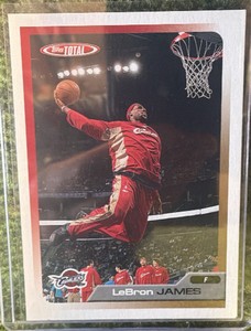 LEBRON JAMES 2006-07 Topps Total #45 Cleveland Cavaliers DUNKING KING JAMES