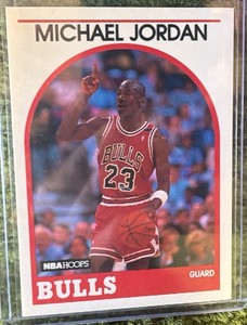 1989 NBA Hoops Basketball Michael Jordan Chicago Bulls NBA Iconic Card 