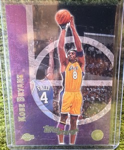 Topps 2000-01 Stars Kobe Bryant #30 Los Angeles Lakers Basketball NBA