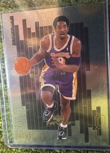 Upper Deck 1999-00 MVP Dynamics Kobe Bryant Los Angeles Lakers #D2 Insert