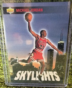 Upper Deck 1993 Skylights Michael Jordan #466 Chicago Bulls Insert Card-  Iconic Card 