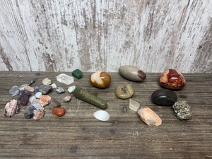Rocks & Such