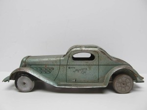 Very Cool 1930s Tin Litho Wolverine Mystery Car