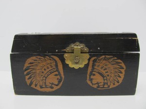 Vintage 1930s era Native American Beaded &amp Painted Wood Box