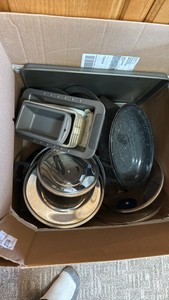 Kitchen Lot with Cookware, Bakeware, Dishes & Utensils