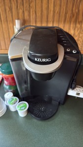 Keurig Single-Serve Coffee Maker with Coffee Pods