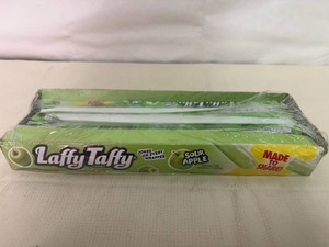 24x Laffy Taffy Sticks Green Apple