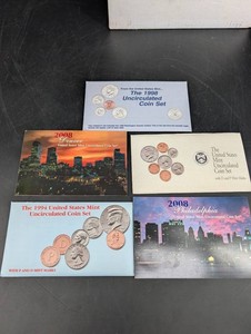 Lot of 5 United States Mint Uncirculated Coin Sets