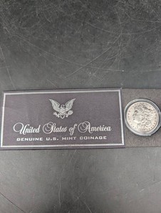 1886 United States Morgan Dollar With Presentation Box