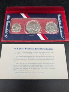 1976 U.S. Mint Bicentennial 40% Silver Coin Set