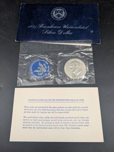 Vintage 1971 Eisenhower Uncirculated 40% Silver Dollar
