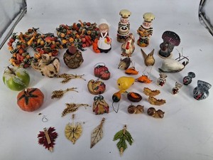 Mixed Lot Hersheys Thanksgiving Decor, Birds & Harvest Ornaments
