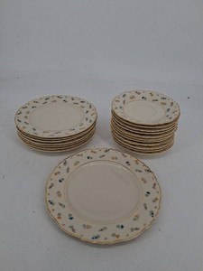 Vintage Federal Shape Suzanne Syracuse China Plate Set (Lot of 12)